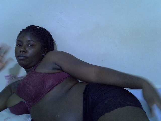 Sexy-molly live cam on BongaCams