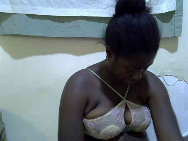 Sexy-molly webcam