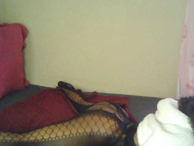 Zuluhoneyxo live cam on BongaCams