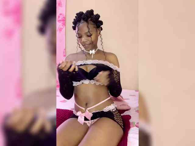 Zuluhoneyxo webcam