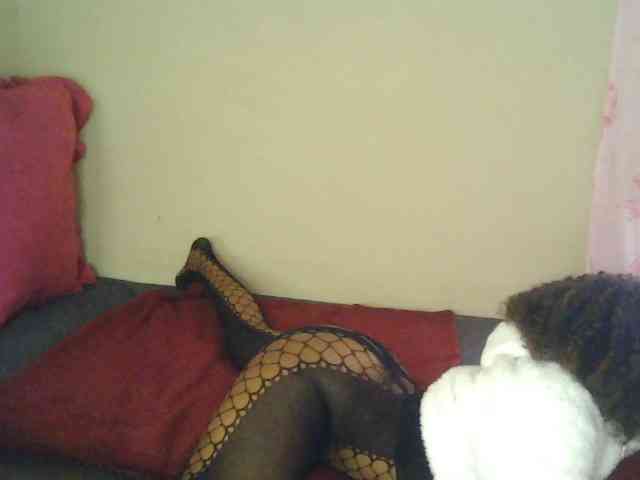 Zuluhoneyxo webcam