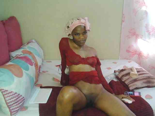 Zuluhoneyxo webcam