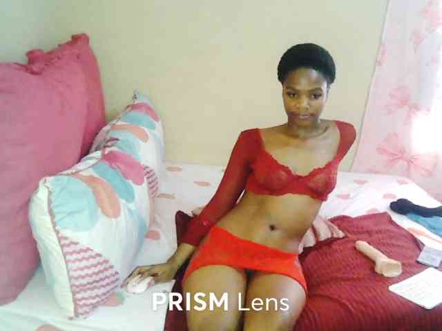 Zuluhoneyxo webcam
