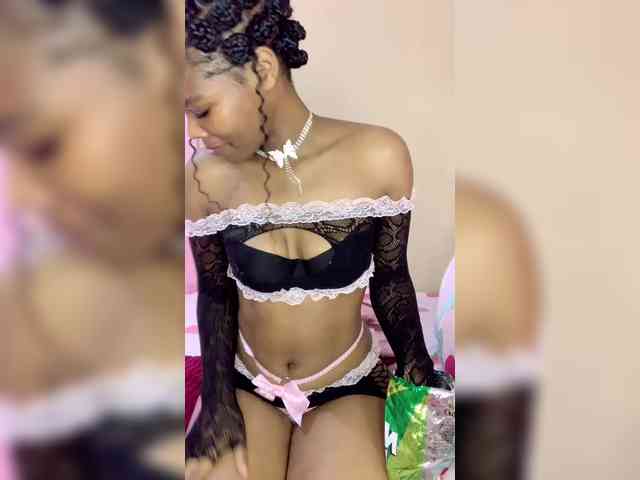 Zuluhoneyxo webcam