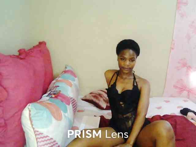 Zuluhoneyxo webcam