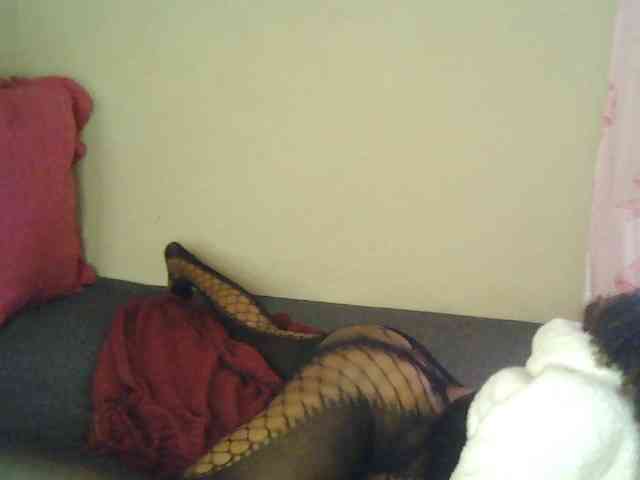 Zuluhoneyxo