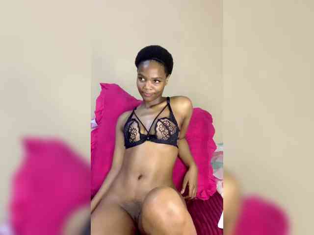 Zuluhoneyxo