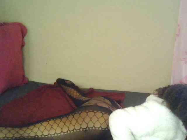 Zuluhoneyxo webcam