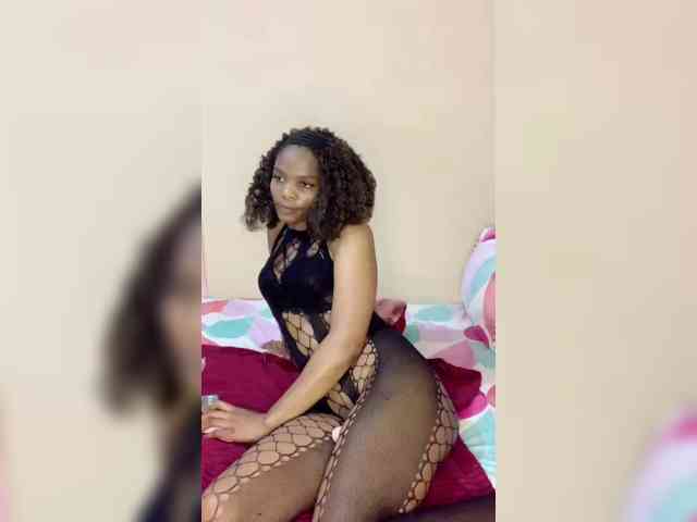 Zuluhoneyxo
