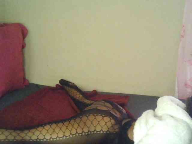 Zuluhoneyxo webcam
