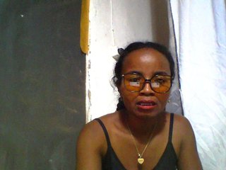 Ashni1's Live Webcam