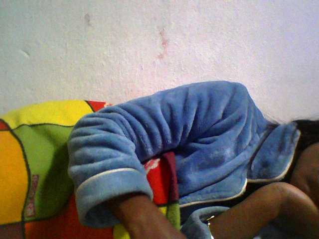 Ashni1 live cam on BongaCams