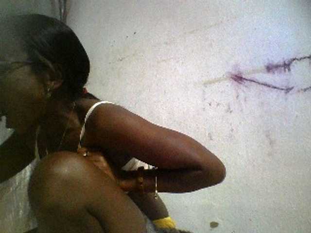 Ashni1 live cam on BongaCams