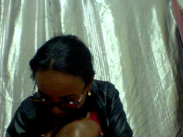 Ashni1 live cam on BongaCams