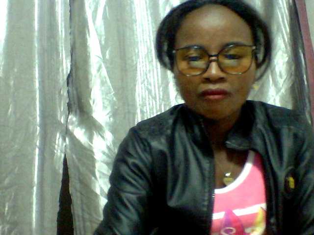 Ashni1 live cam on BongaCams