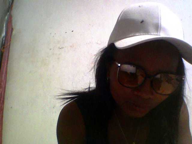 Ashni1 live cam on BongaCams