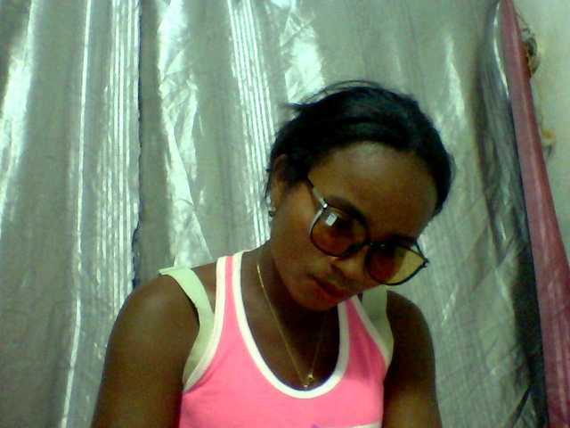 Ashni1 live cam on BongaCams