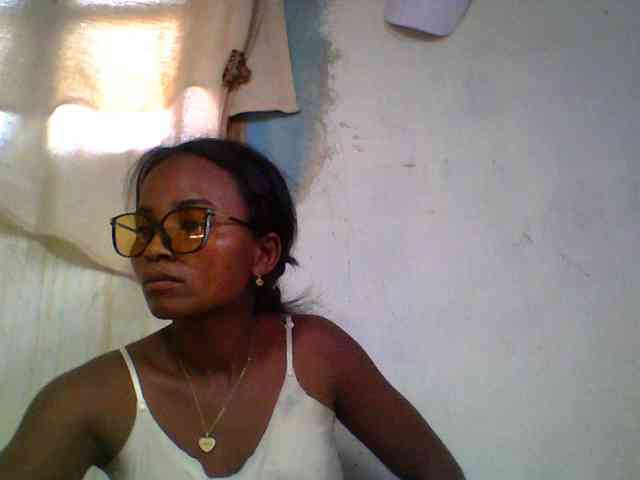 Ashni1 webcam