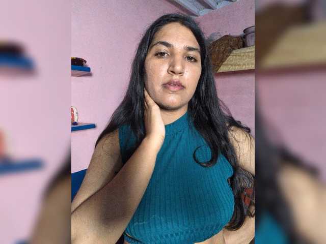 Lovelyrasha live cam on BongaCams