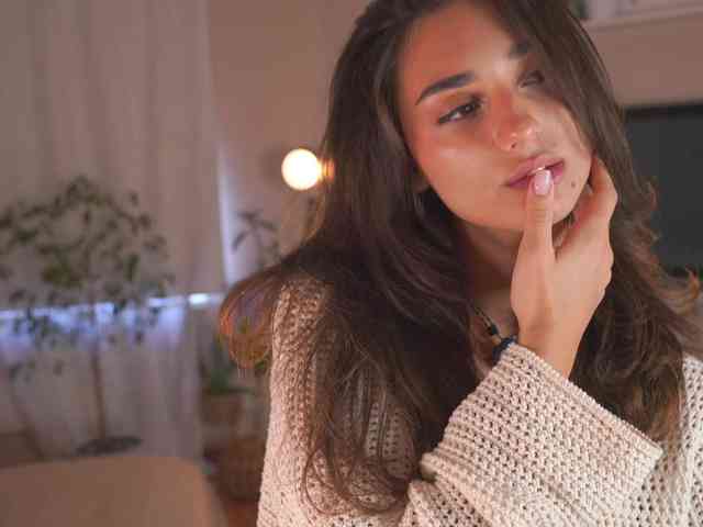 DinaWonder webcam