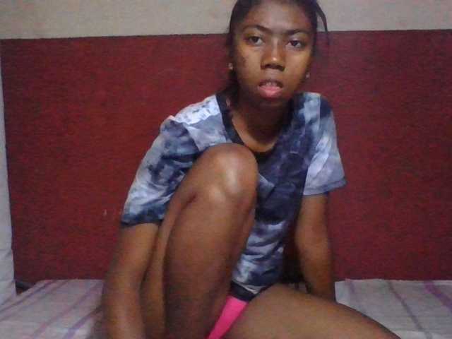 Harliva live cam on BongaCams