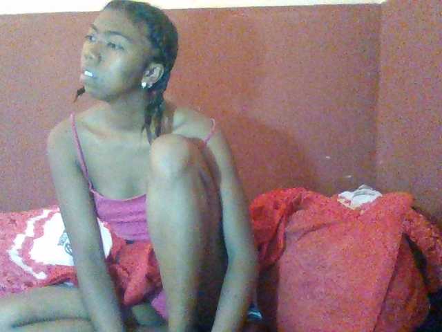 Harliva live cam on BongaCams