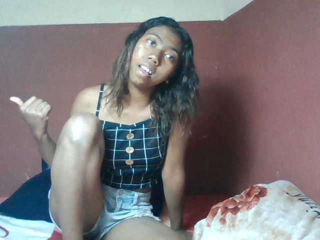Harliva live cam on BongaCams