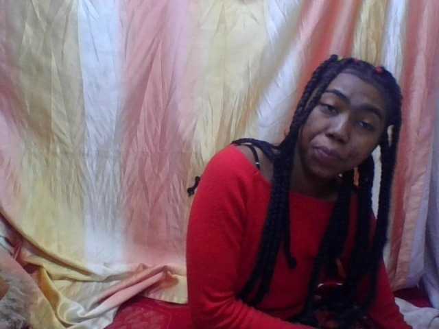 Harliva live cam on BongaCams