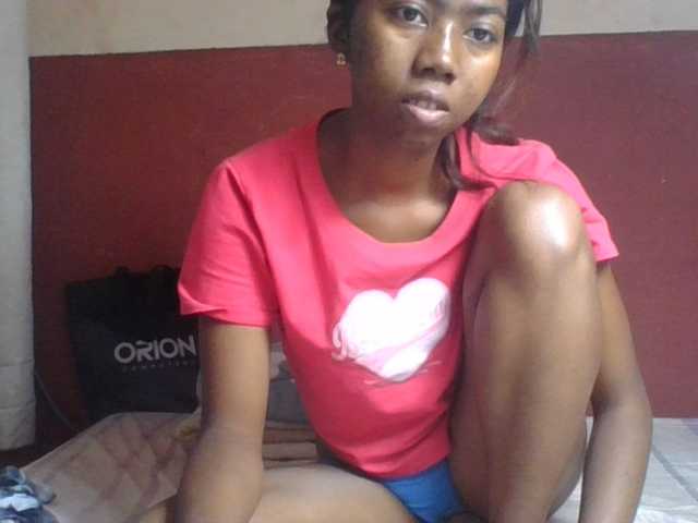 Harliva live cam on BongaCams