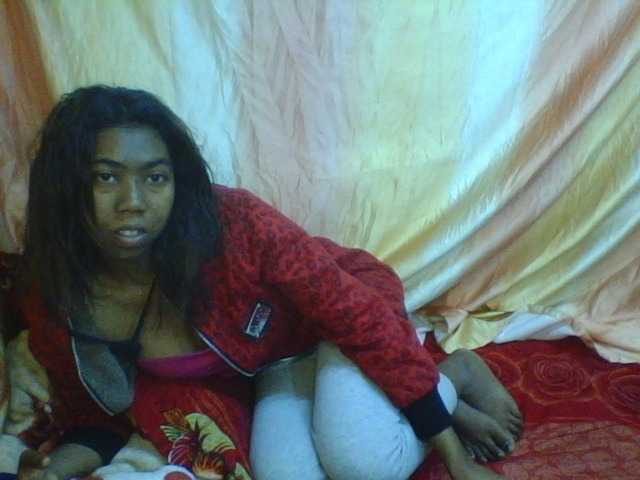 Harliva live cam on BongaCams