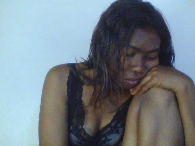 Harliva live cam on BongaCams
