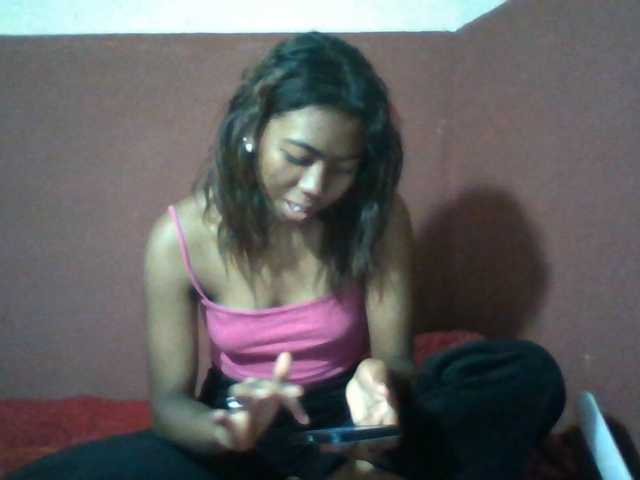 Harliva live cam on BongaCams