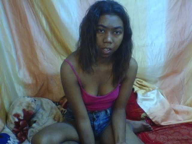 Harliva live cam on BongaCams