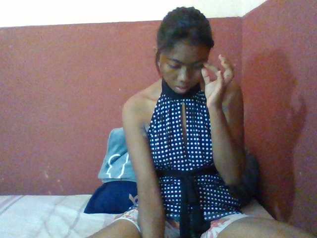 Harliva live cam on BongaCams