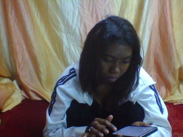 Harliva live cam on BongaCams