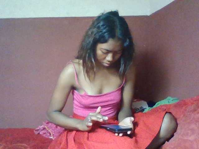 Harliva live cam on BongaCams