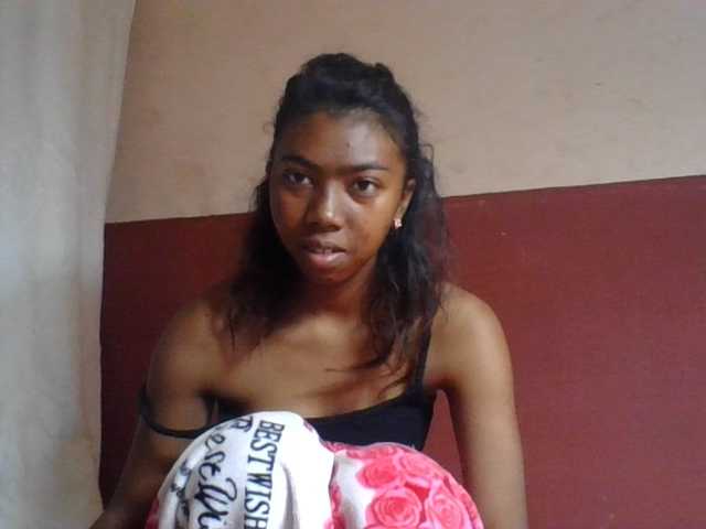Harliva live cam on BongaCams