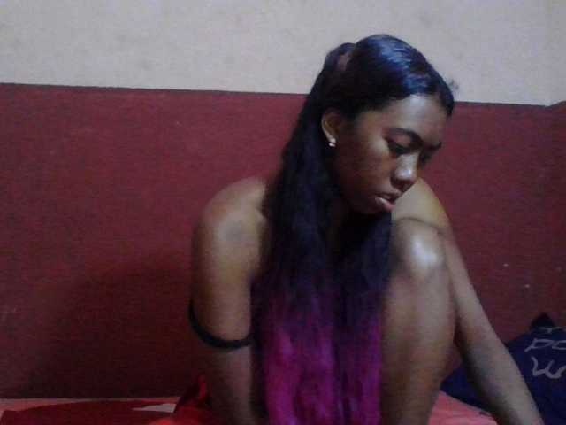 Harliva live cam on BongaCams