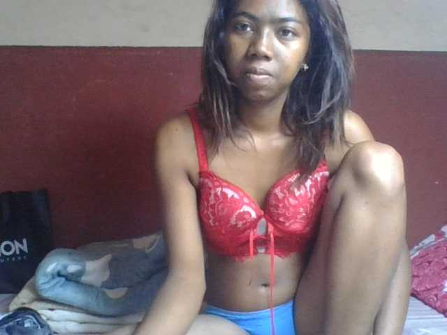 Harliva live cam on BongaCams