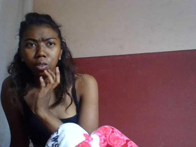Harliva live cam on BongaCams