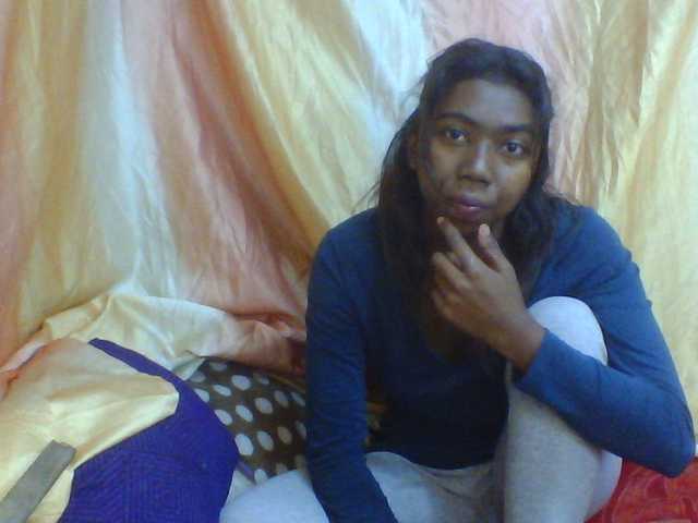 Harliva live cam on BongaCams