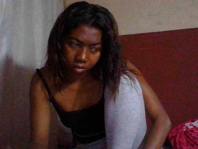 Harliva live cam on BongaCams