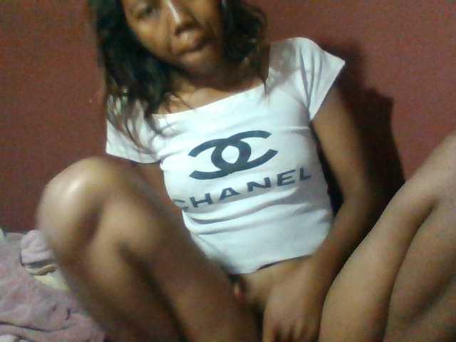 Harliva live cam on BongaCams