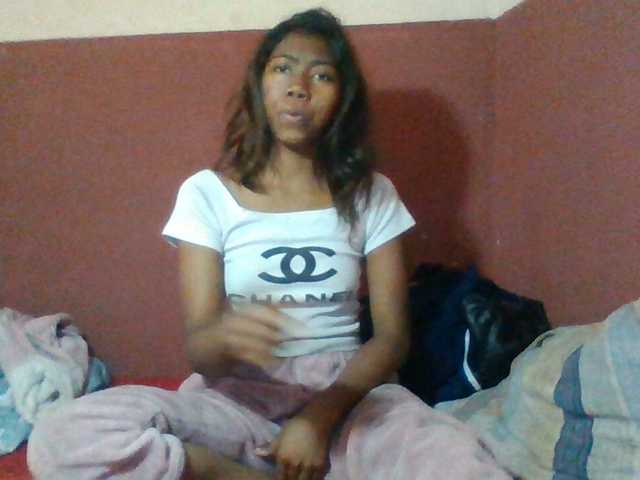 Harliva live cam on BongaCams