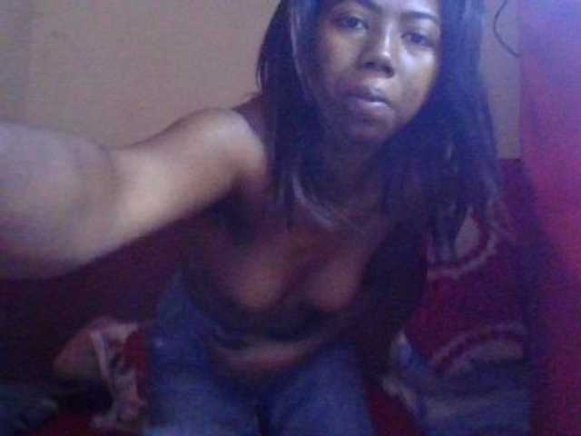 Harliva live cam on BongaCams