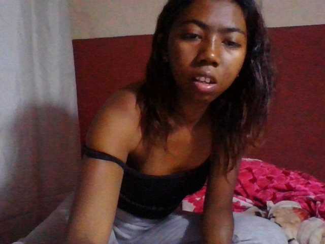 Harliva live cam on BongaCams