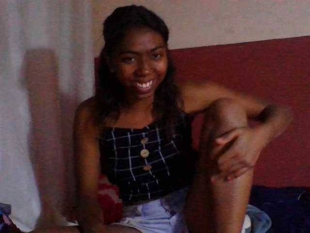 Harliva live cam on BongaCams