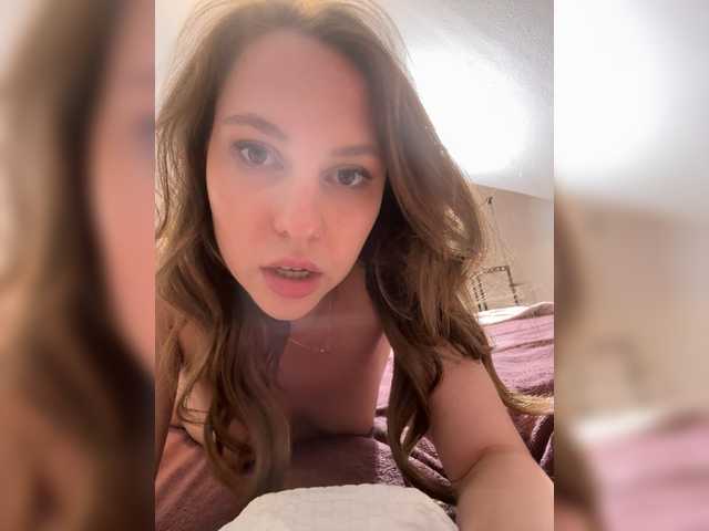 go to chat with LivLauren