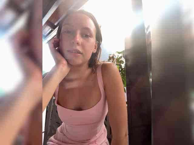 LivLauren webcam