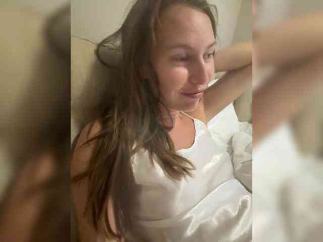 LivLauren webcam